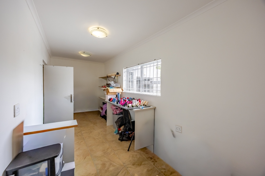 4 Bedroom Property for Sale in Milnerton Ridge Western Cape